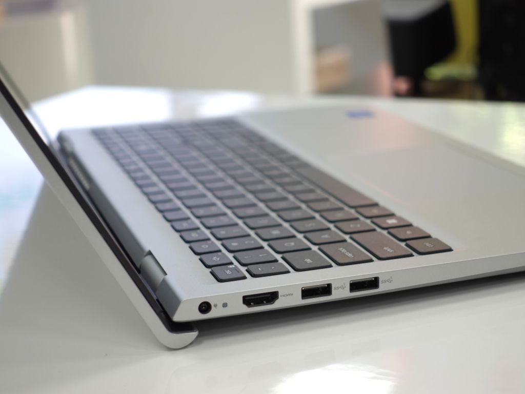 Laptop Dell Inspiron 15 3520 (Core i5-1235U | 16GB | 512GB | Intel Iris Xe | 15.6 inch FHD | Win 11)