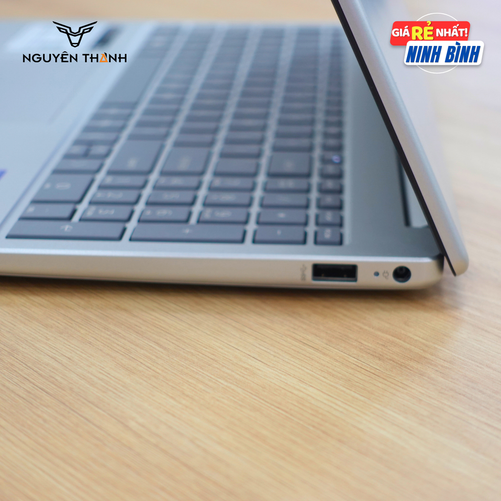 Laptop HP 15-fd0107dx (Core i7-1255U, Ram 16GB, SSD 512Gb, 15.6