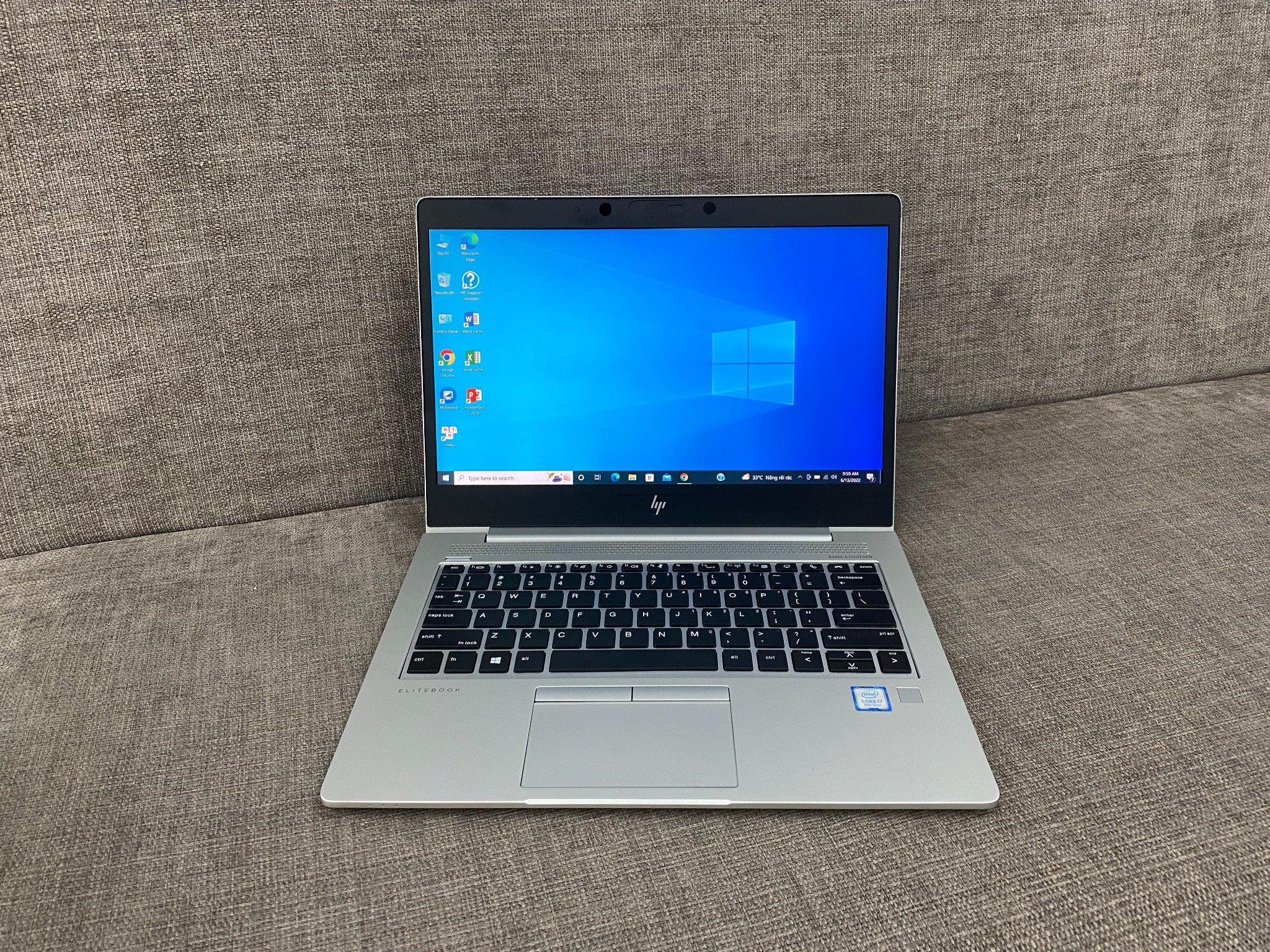 Laptop HP Elitebook 830 G5 (Core i7- 8550U / Ram 8GB / SSD Laptop HP Elitebook 830 G5 (Core i7- 8550U / Ram 8GB / SSD
