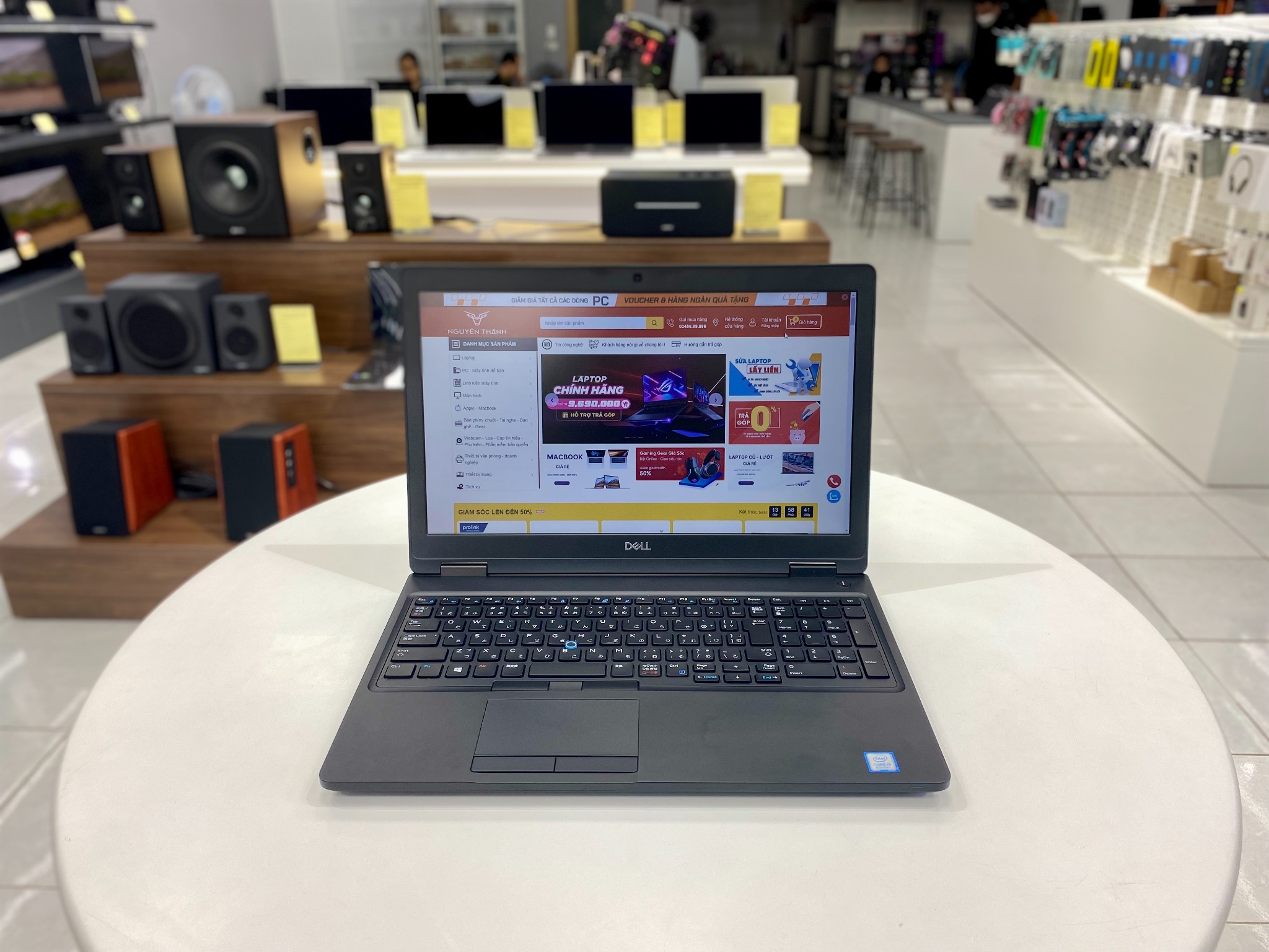 Laptop Dell Latitude 5590 ( Intel Core i5 8250U RAM 8GB 240GB SSD Laptop Dell Latitude 5590 ( Intel Core i5 8250U RAM 8GB 240GB SSD
