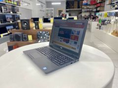 Laptop Dell Latitude 5590 ( Intel Core i5 8250U RAM 8GB 240GB SSD 15.6