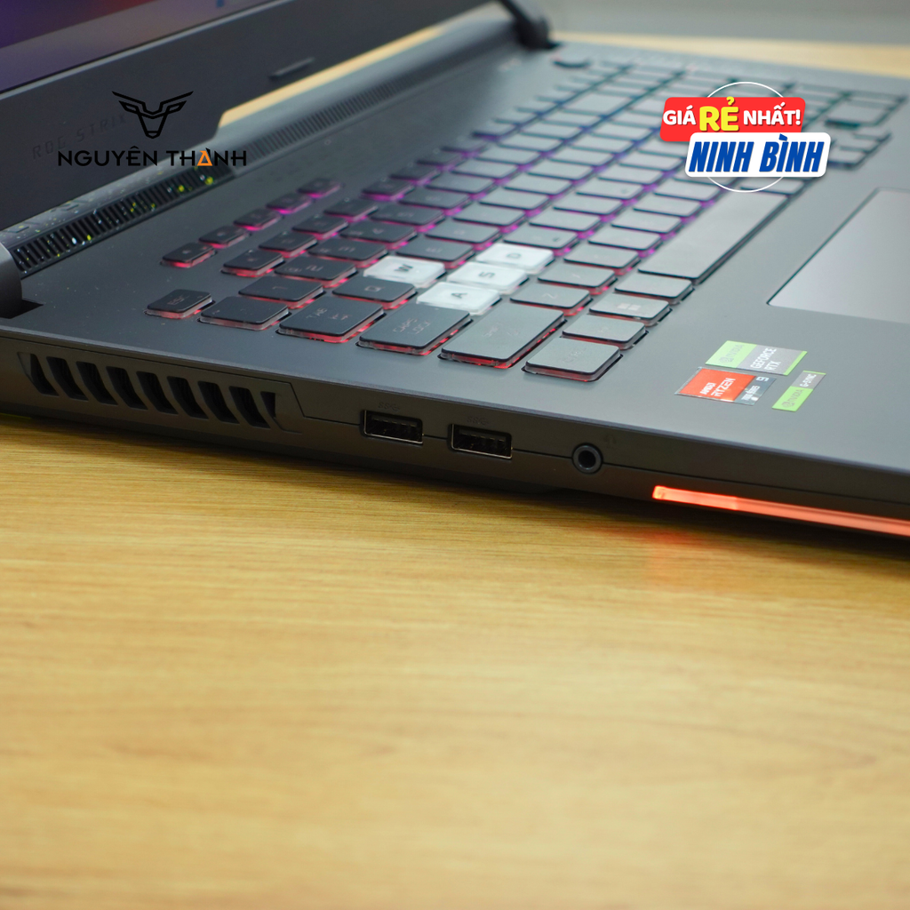 Laptop ASUS ROG Strix G17 (Ryzen 9 7940HX, 32GB RAM, 1TB SSD, RTX 4050 6GB,17.3