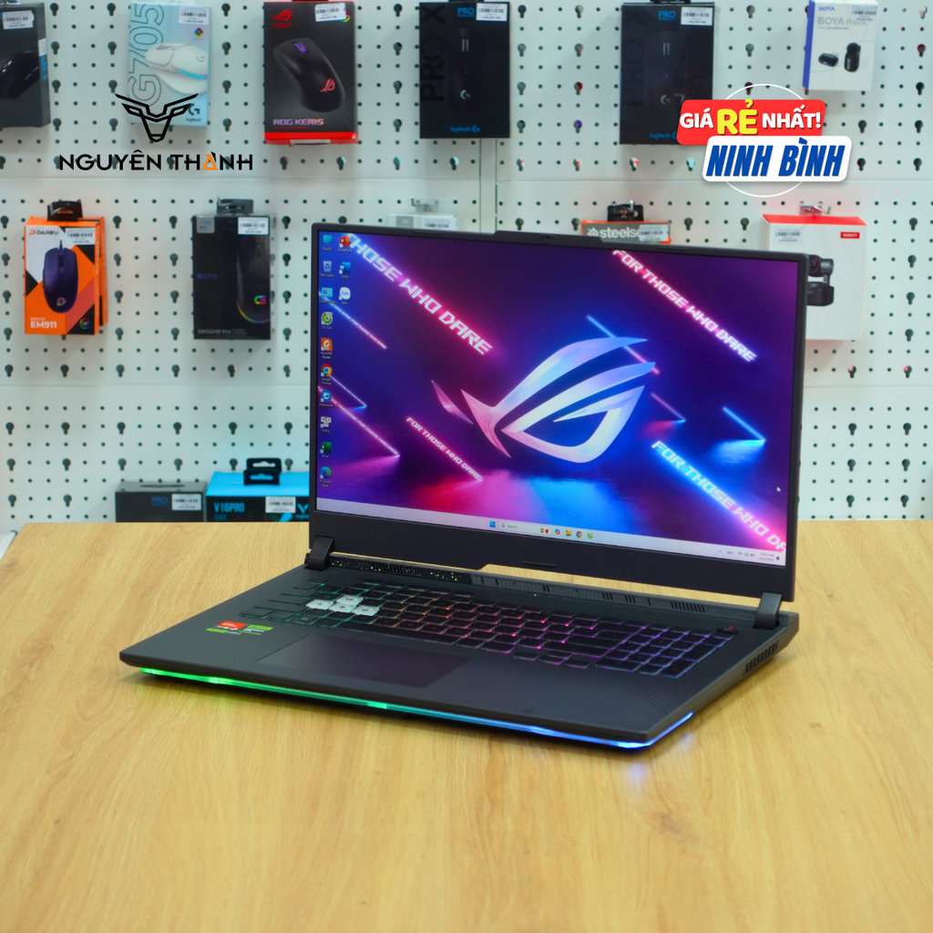 Laptop ASUS ROG Strix G17 (Ryzen 9 7940HX, 32GB RAM, 1TB SSD, RTX 4050 6GB,17.3
