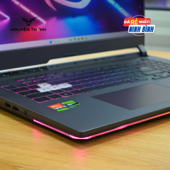 Laptop ASUS ROG Strix G17 (Ryzen 9 7940HX, 32GB RAM, 1TB SSD, RTX 4050 6GB,17.3