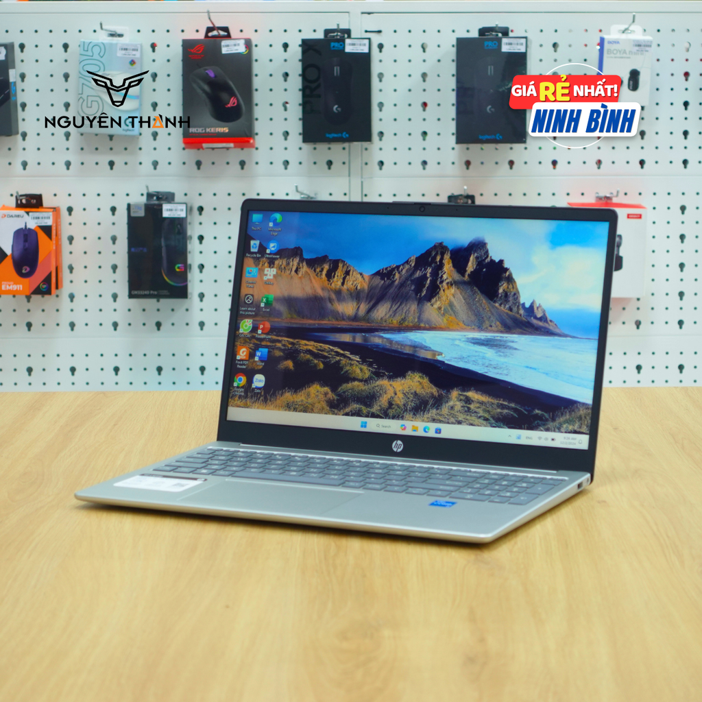 Laptop HP 15-fd0023dx (Core i3-1215U, Ram 16GB, SSD 512GB, 15.6