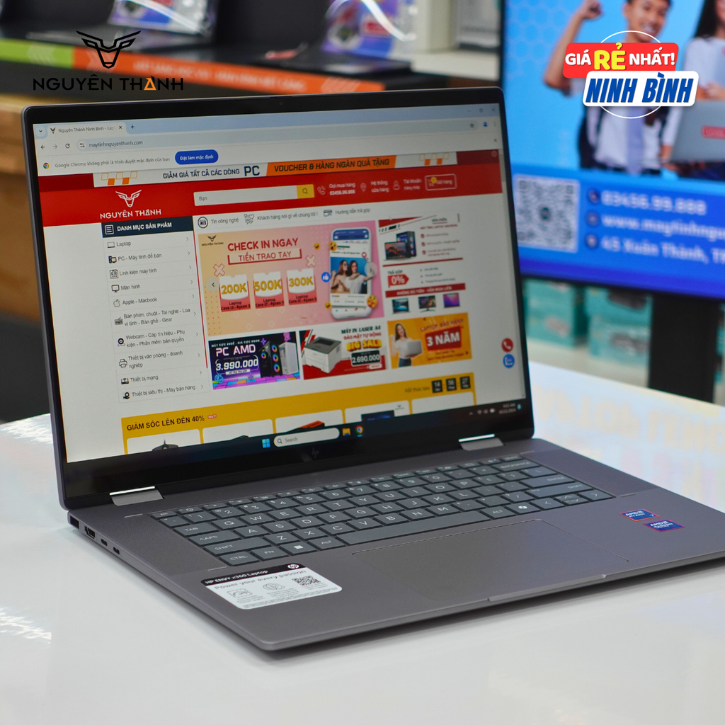 Laptop HP Envy 16-ad0023dx (Ryzen 7 8840HS, 16GB RAM, 1TB SSD, 16