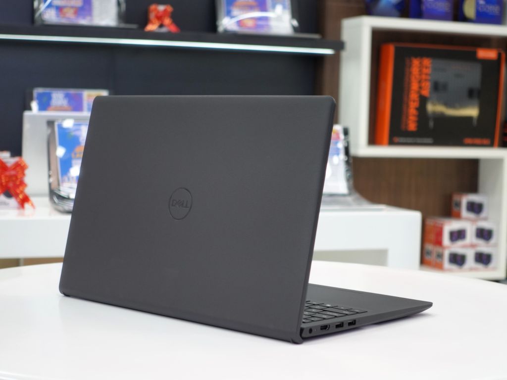 Laptop Dell Vostro 15 3520 (i3-1215U, RAM 16GB, SSD 512GB, 15.6'' FHD 120Hz, Windows 11, Carbon Black)