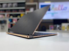 Laptop HP Spectre 13- AF520TU (Core i5-8250U 1.6GHz/ Ram 8GB/ SSD 256 NVMe/ 13.3