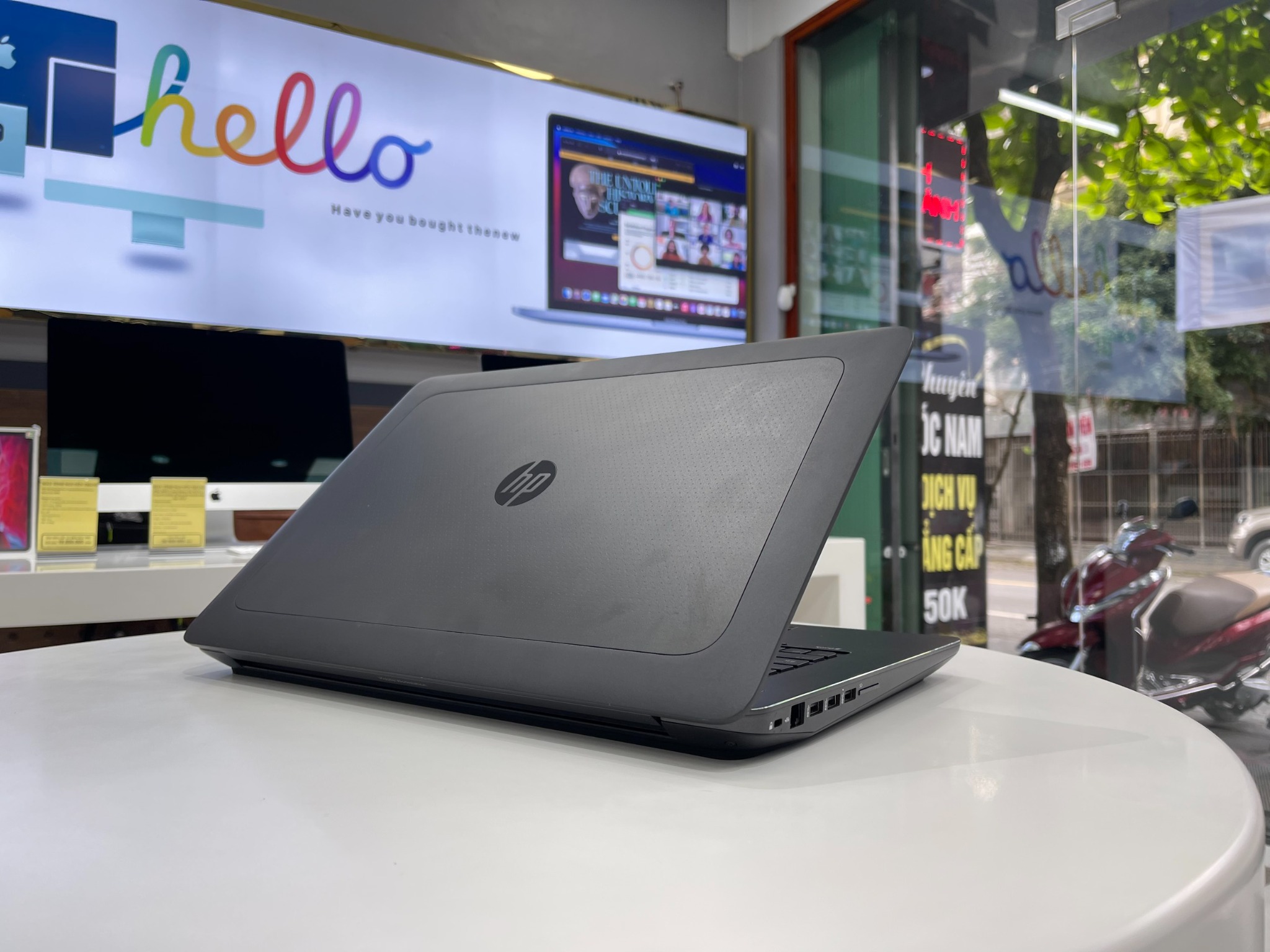 ノートPC hp - HP zbook 17G3 Xeon 1535 v5 16/512 m4000m HP ZBook 17 G3 - E3-1535M v5 · NVIDIA Quadro M5000M · 17.3