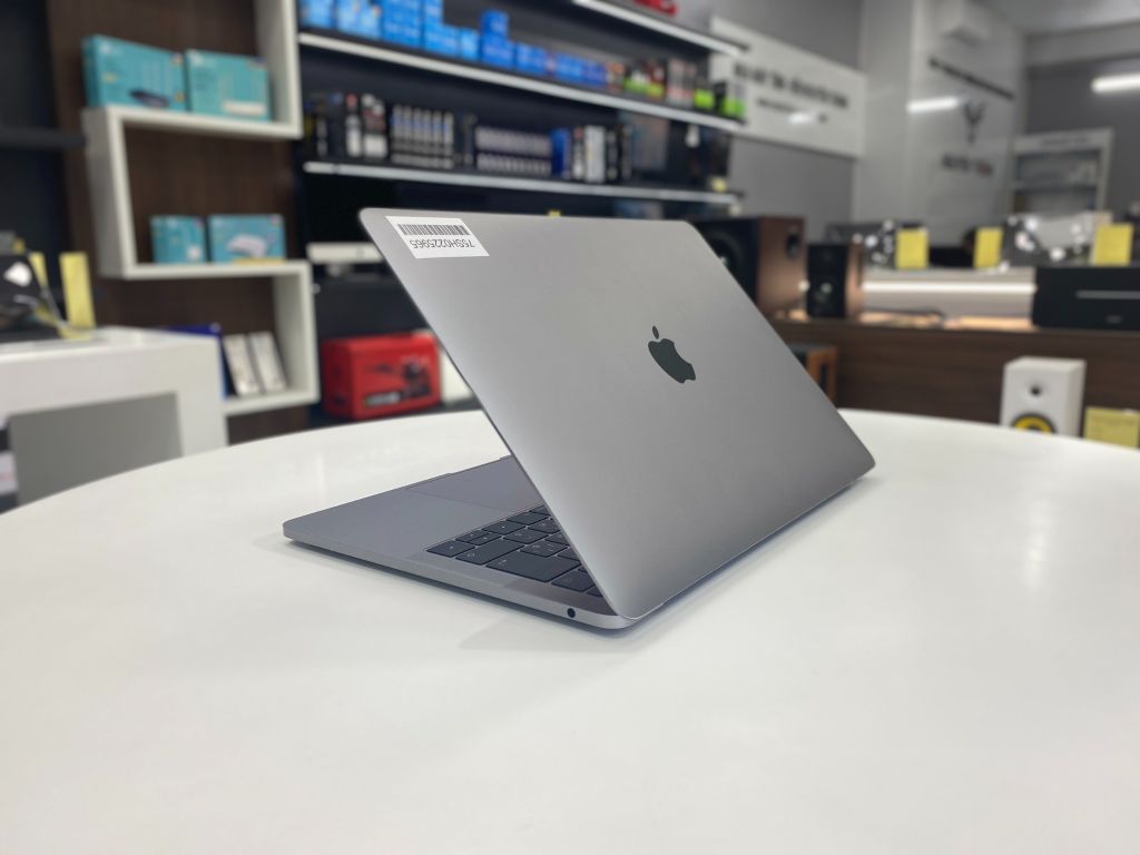 Macbook Pro 13