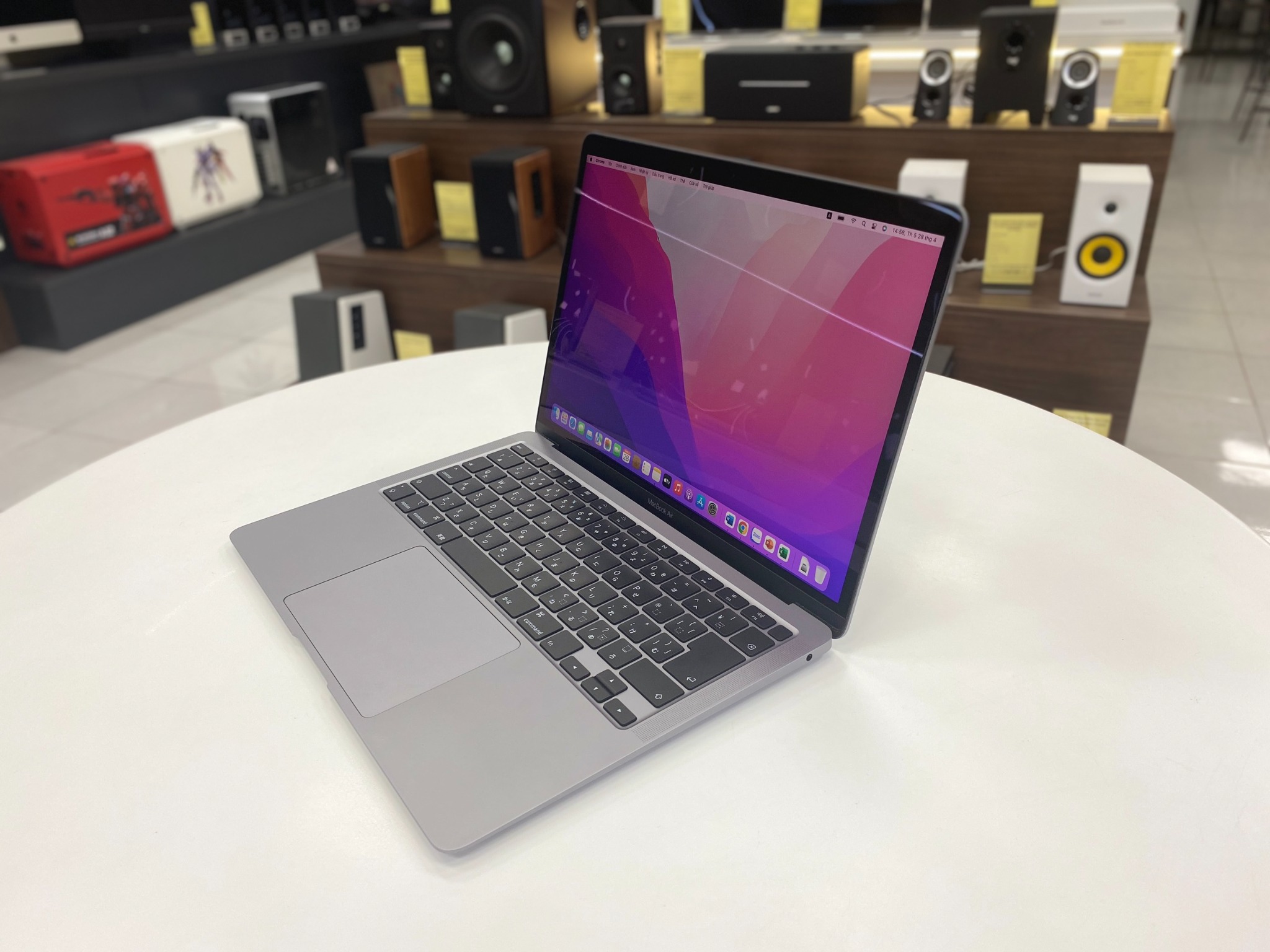 2020 MacBook Air 13インチ  i5 SSD512GB 16GB Amazon.com: Late 2020 Apple MacBook Air with Apple M1 Chip