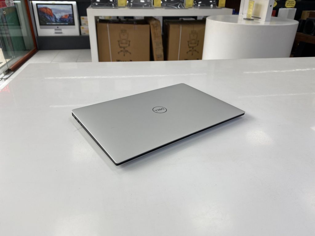 Laptop Dell XPS 13 7390 (i7-10510U/ Ram 16GB/ SSD 512GB/ 13.3″ 4K Touch/ Sliver) - Like new