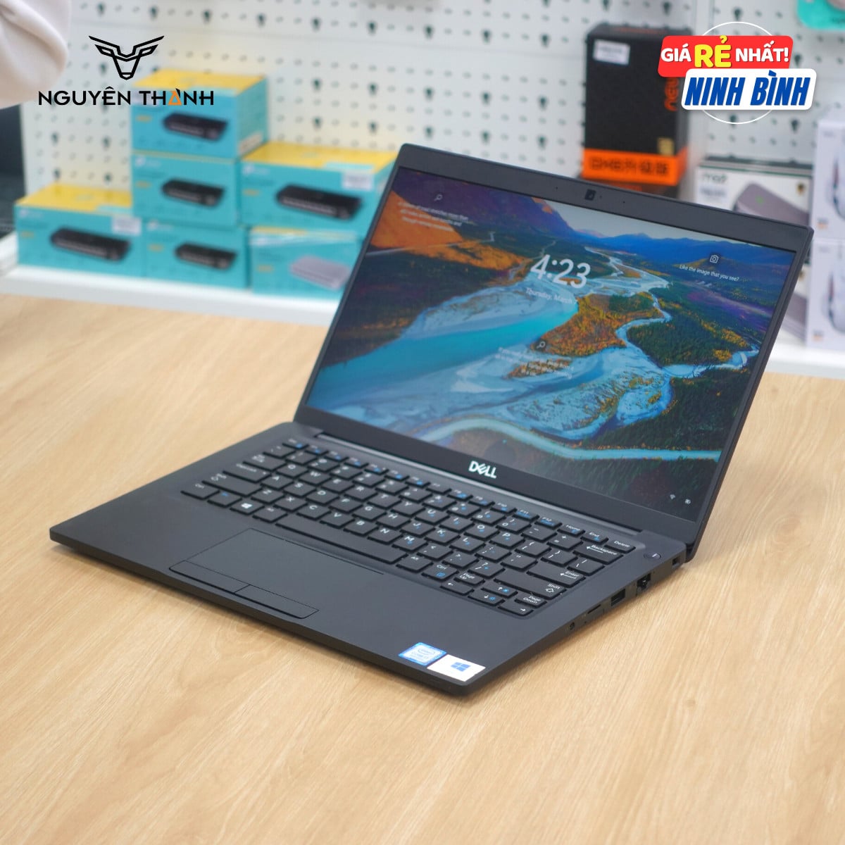 Dell Latitude 7390 2-in-1 Laptop, 13.3inch FHD WVA (1920 X...