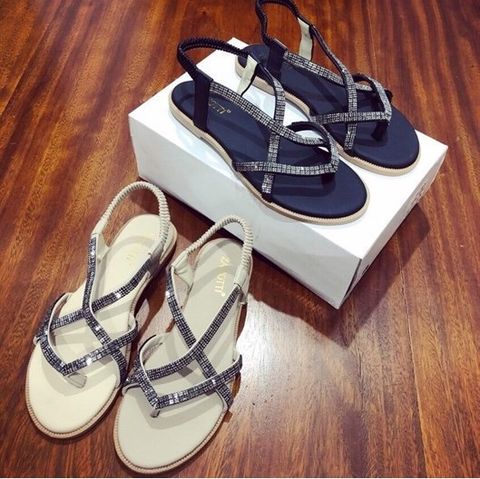 SANDAL BỆT ĐÁ QUAI CHÉO D0019E