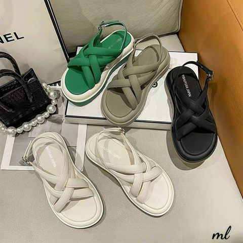 SANDAL 4 QUAI ĐAN CHÉO ĐẾ BÁNH MÌ D0027E