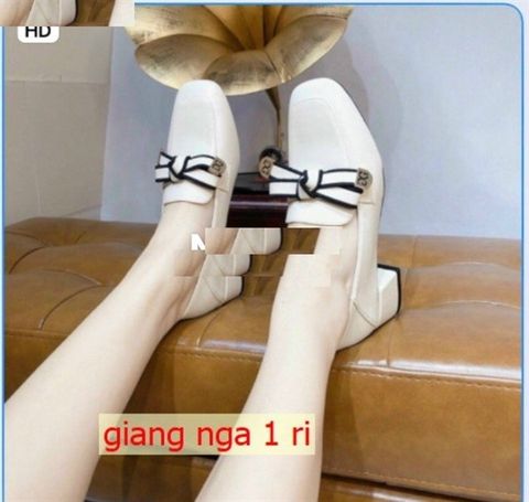 GIÀY LƯỜI GG NƠ VẢI D0018ER