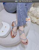 SANDAL XỎ NGÓN DÂY ĐEN TRẮNG BÍT GÓT ĐẾ BỆT D0020ER