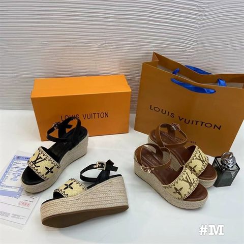 SANDAL ĐẾ XUỒNG QUAI VẢI THÊU LOGO LV D00038E