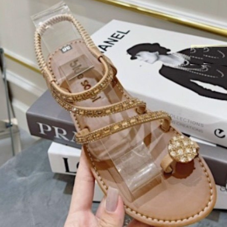 SANDAL XỎ NGÓN HOA ĐÁ 2 QUAI CHÉO ĐÁ HẬU CHUN D0022ER