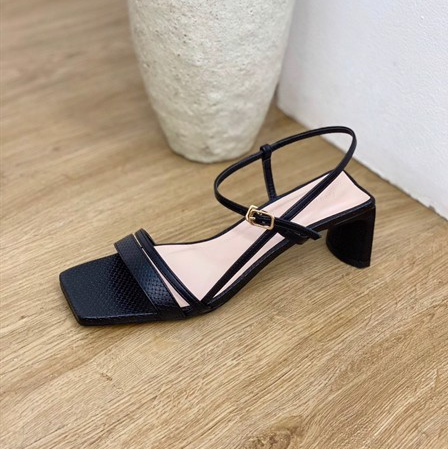 SANDAL QUAI TO QUAI NHỎ GÓT MẢNH BẢN TO D0025ER