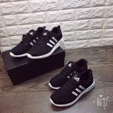 Giầy Thể Thao Adidas 3 Vạch Kẻ D0021E