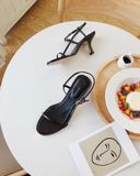 SANDAL MẢNH GÓT NHỌN 7P D0017E