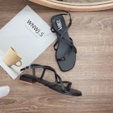 SANDAL XỎ NGÓN KHÓA CÀI ĐẾ 2P D0018E