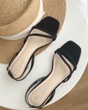 SANDAL GÓT VÀNG HAI QUAI MẢNH D0017E