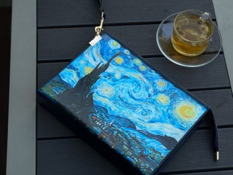 Clutch Alex hoạ tiết Starry Night