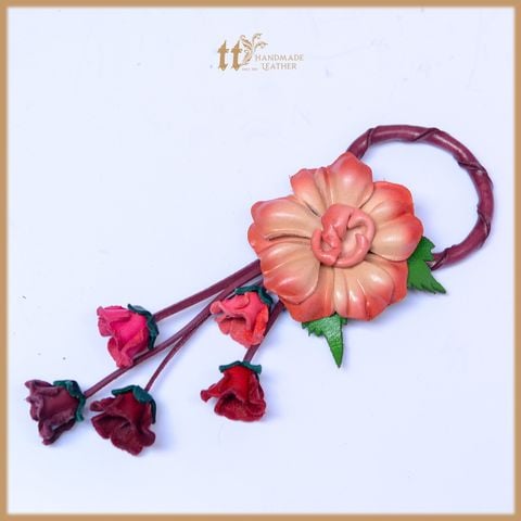 Charm hoa màu ombre