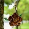 Charm hoa butter cup