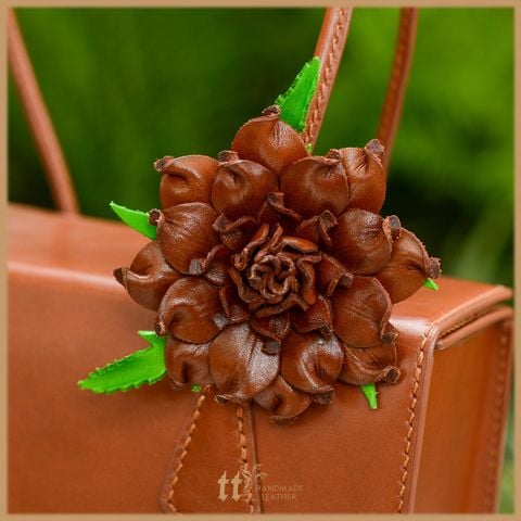 Charm hoa mẫu đơn