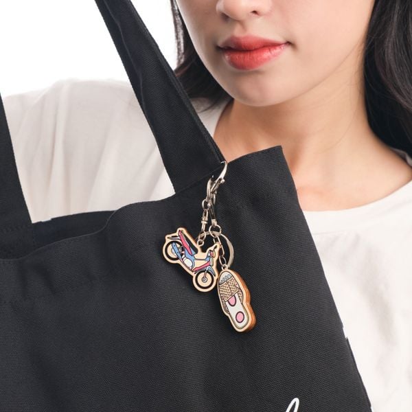  Móc Khóa Gỗ - Dép lào 