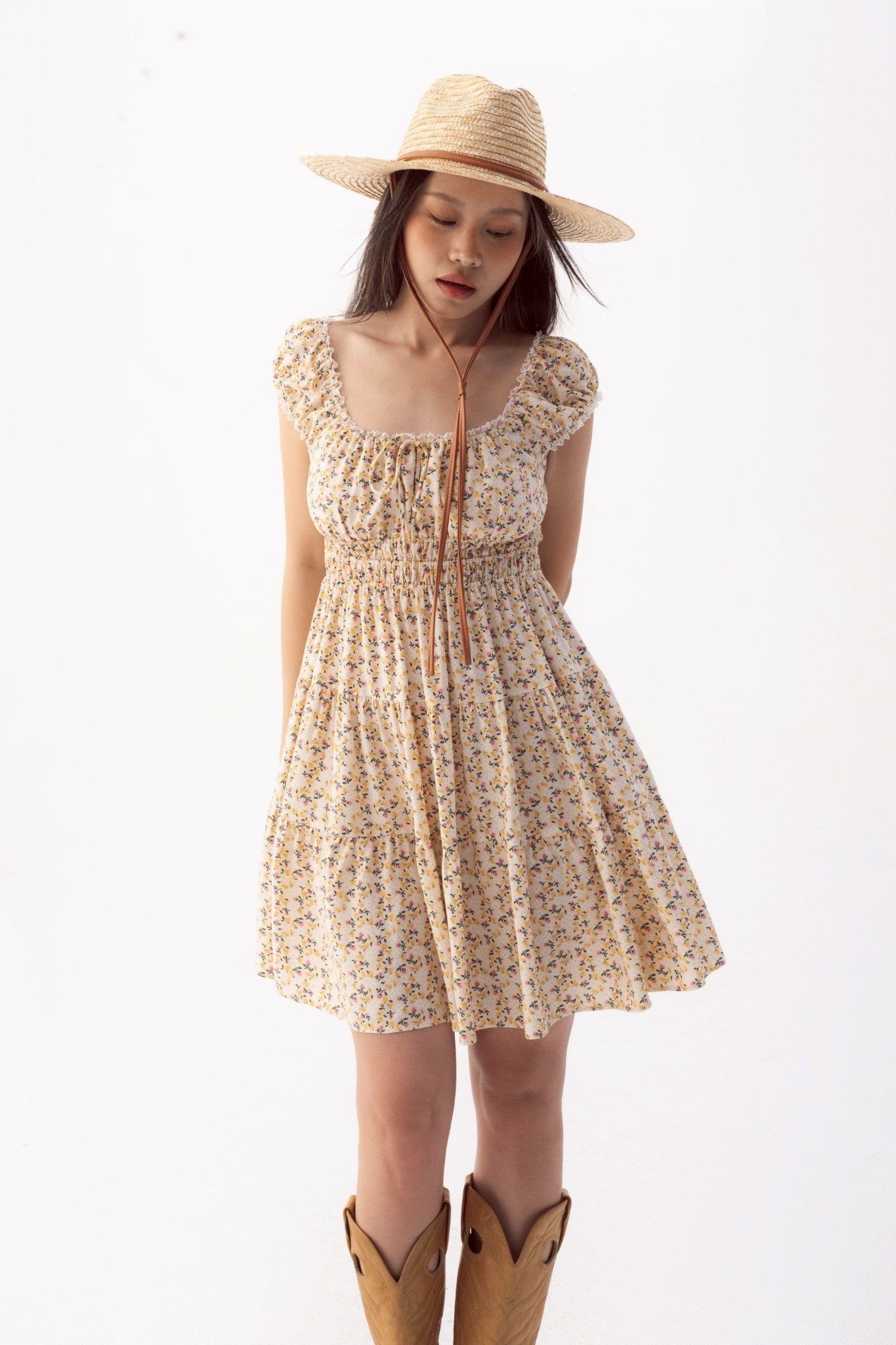  Sunny Floral Ruched Mini Dress 