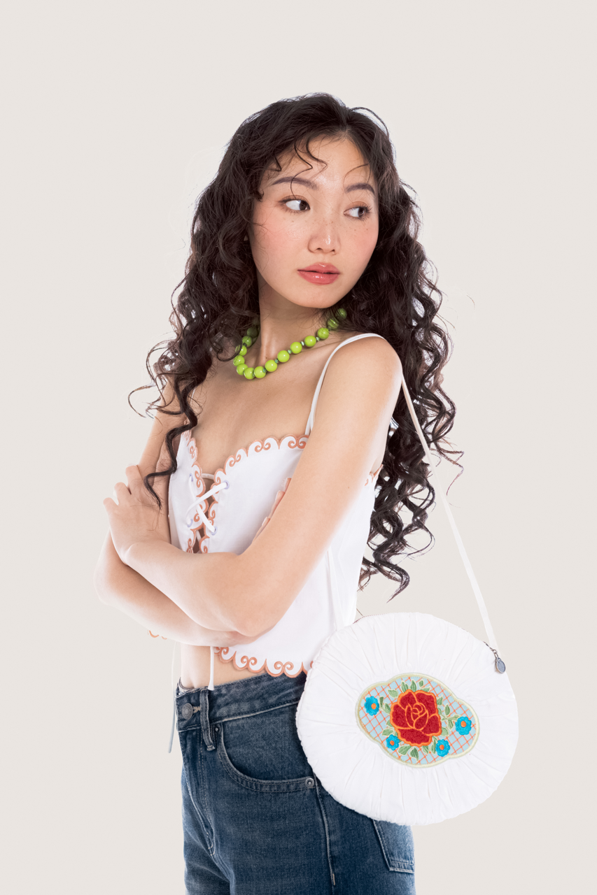  White Ruched Floral Sticker Bag 