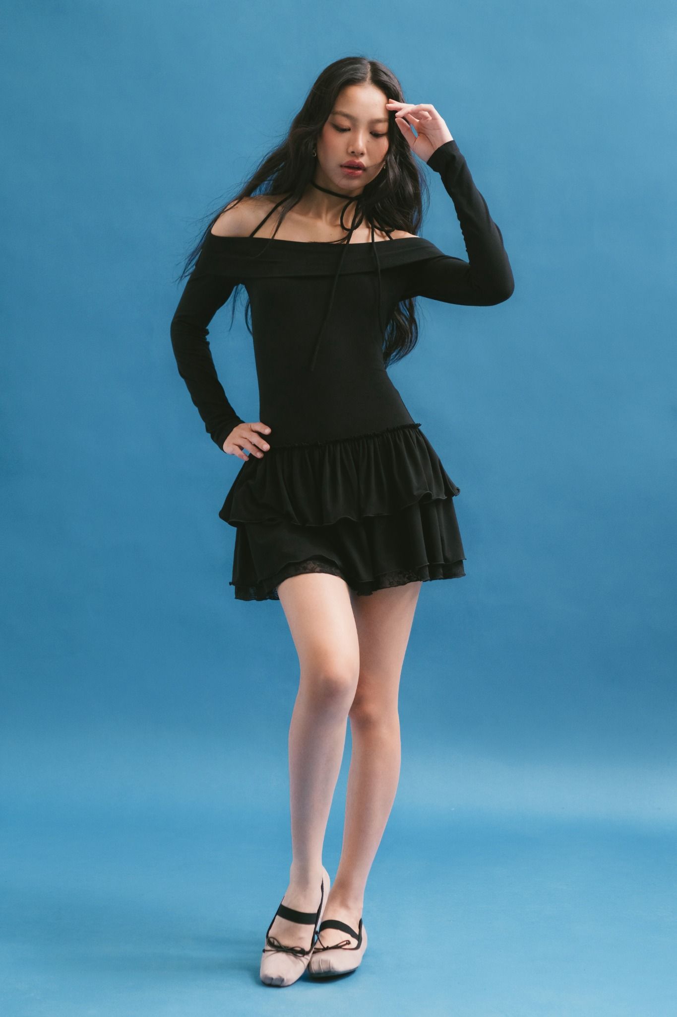  Black Off Shoulder Long Sleeve Mini Dress 