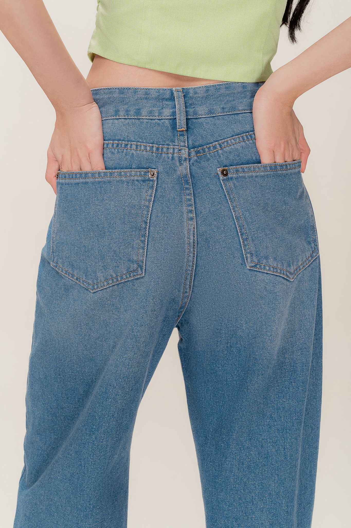  Blue Wash Relaxed Wide Leg Jeans 