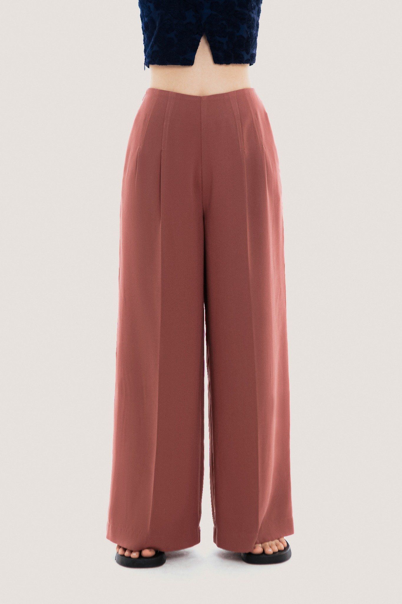  Brown Pleated Straight Leg Trousers 