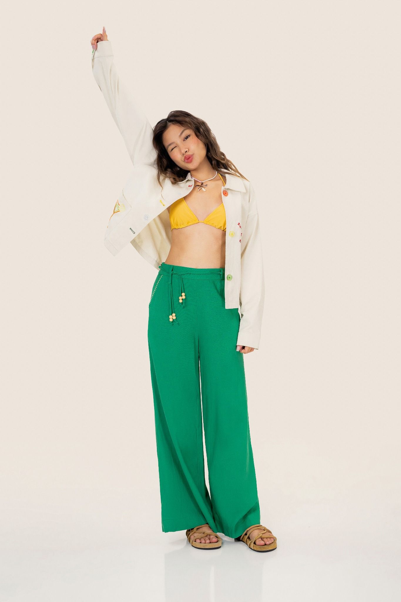  Evergreen Straight Leg Linen Trousers 