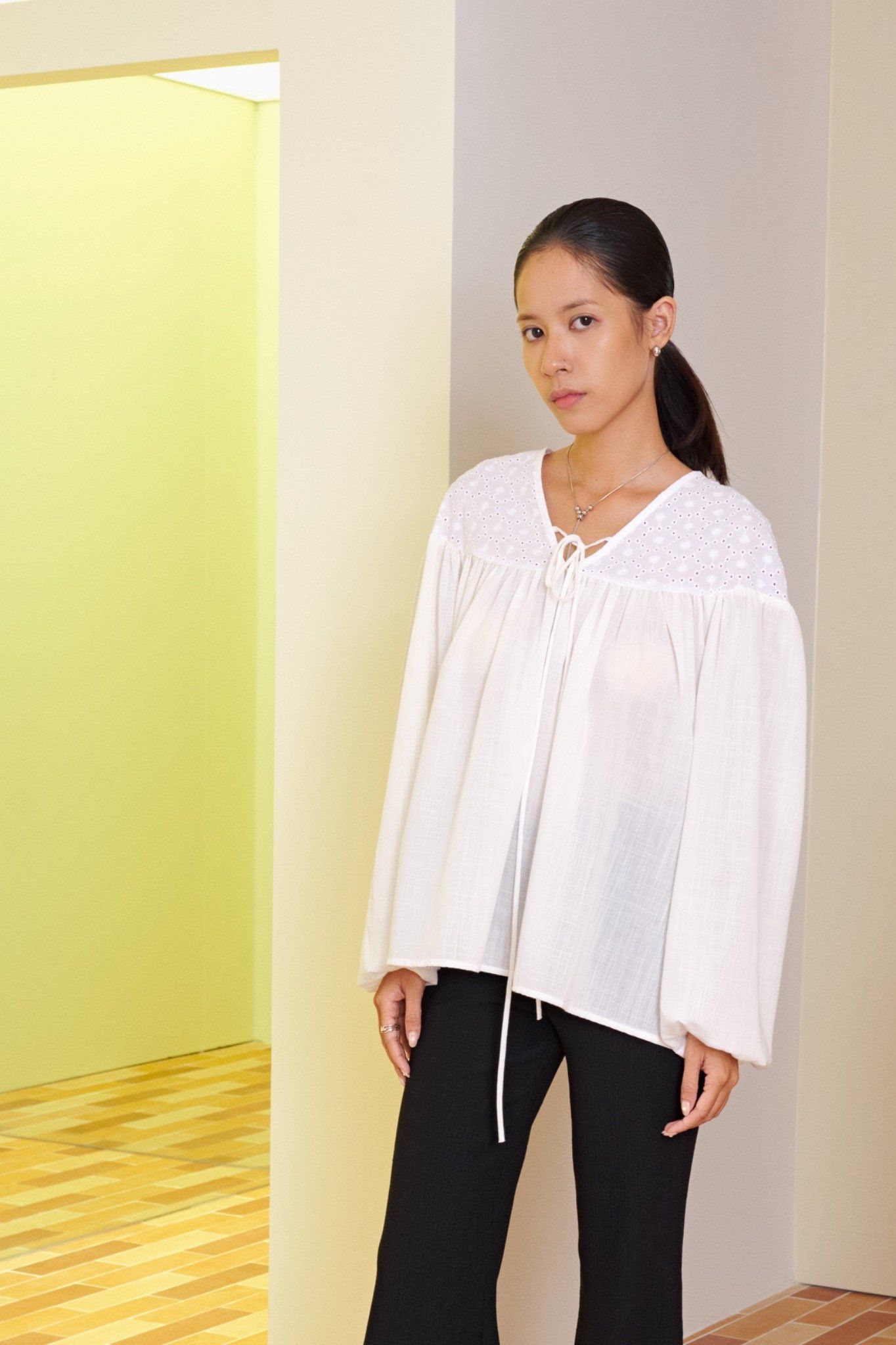 V-neck Ruched Top 