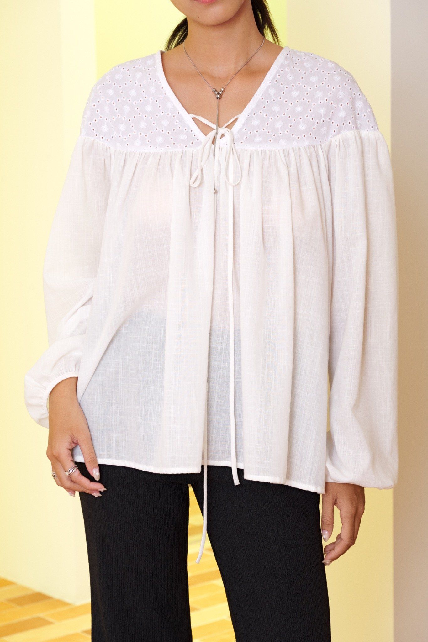  V-neck Ruched Top 
