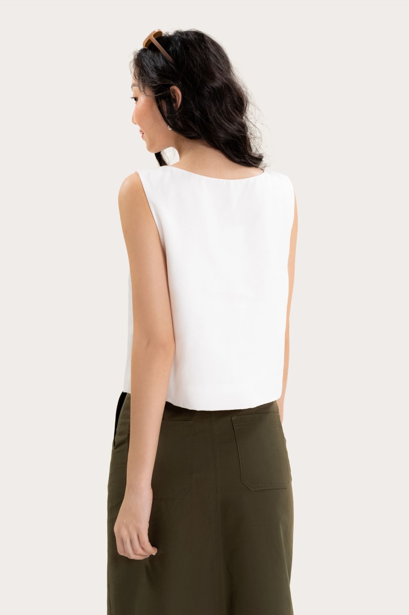  White Belt Sleeveless Taffeta Top 