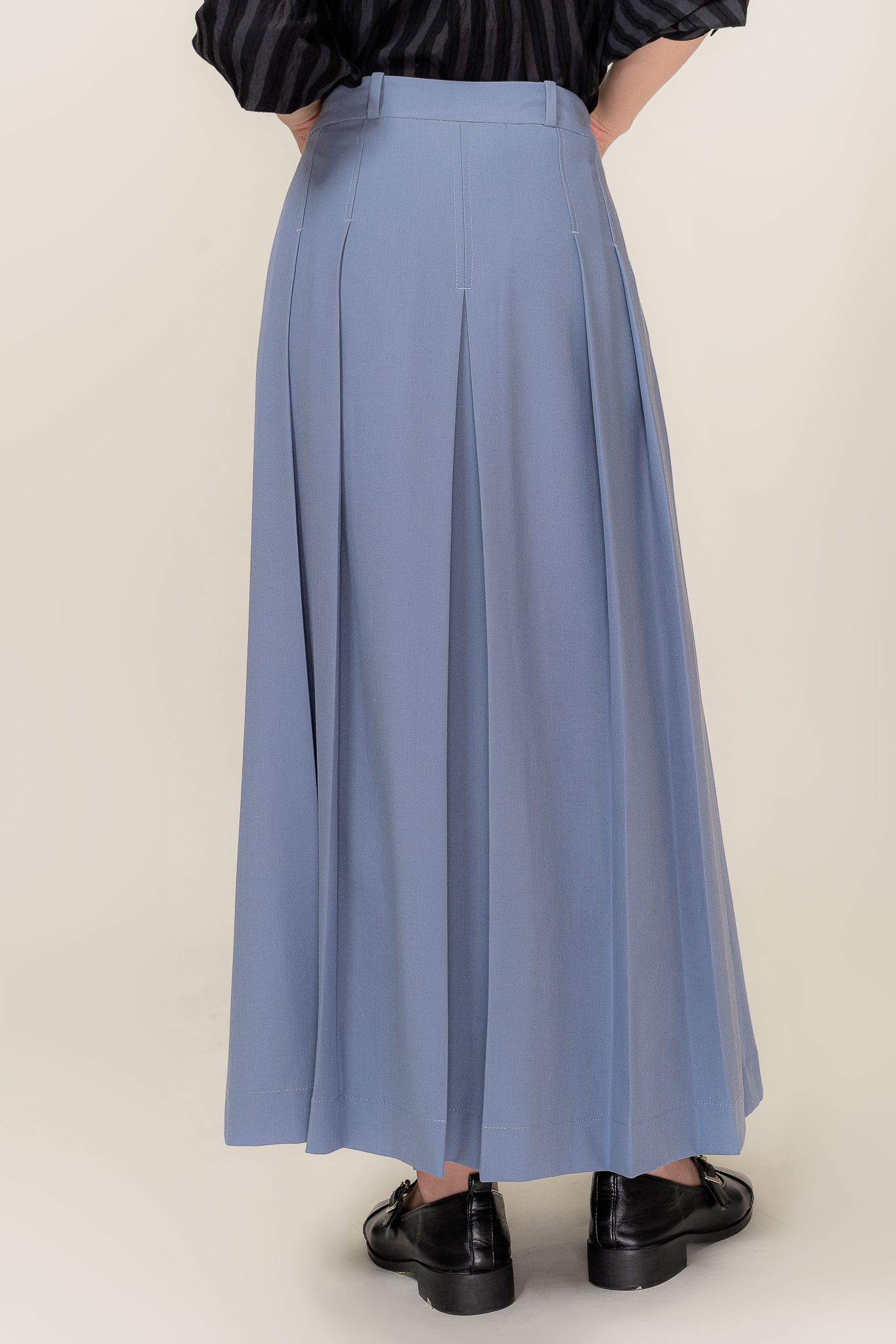  Blue Pleated Midi Skirt 