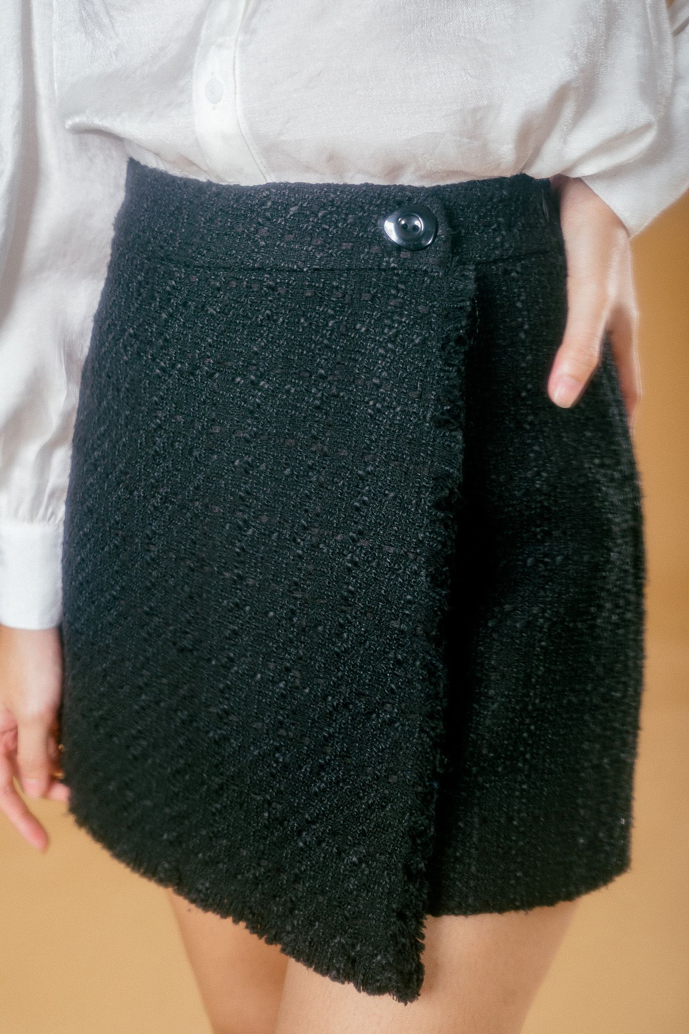  Black Tweed Wrap Skorts 