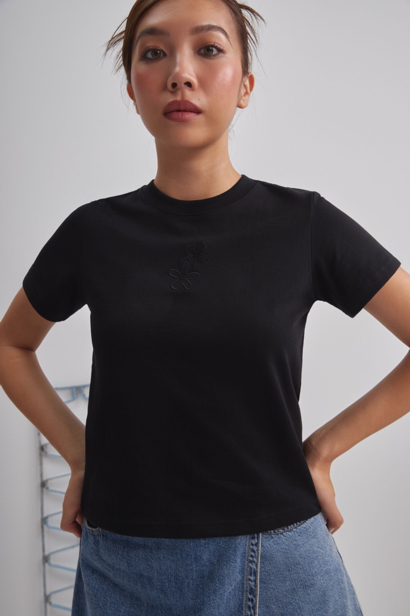 Black Regular Fit T-shirt 