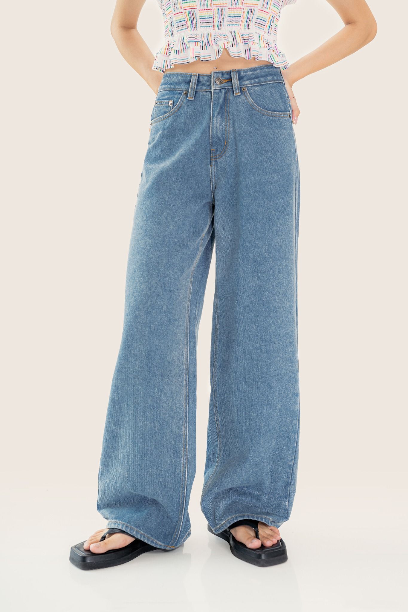  Light Blue Wash Relaxed Straight Leg Jeans 