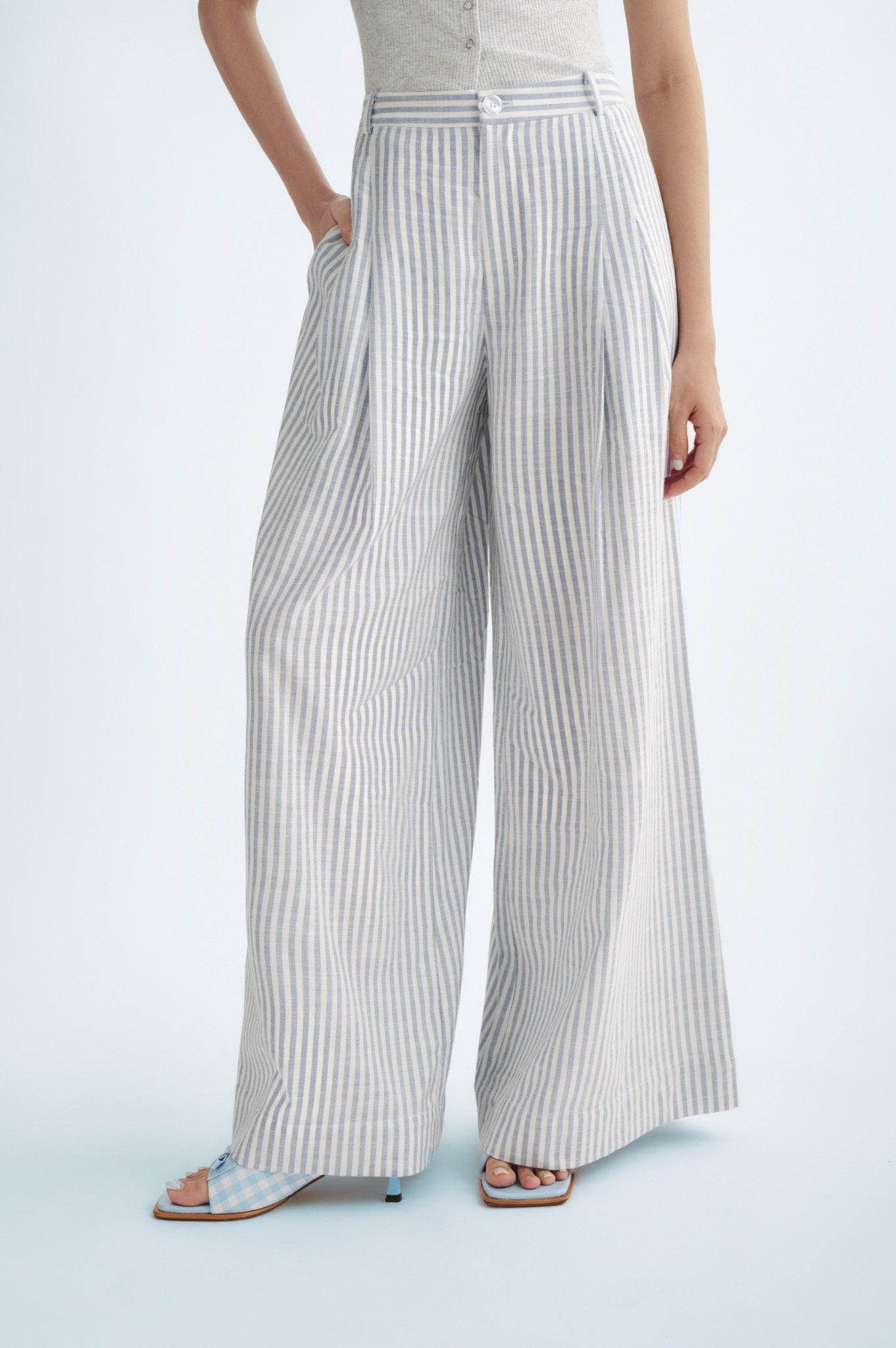  Striped Wide Leg Trousers 
