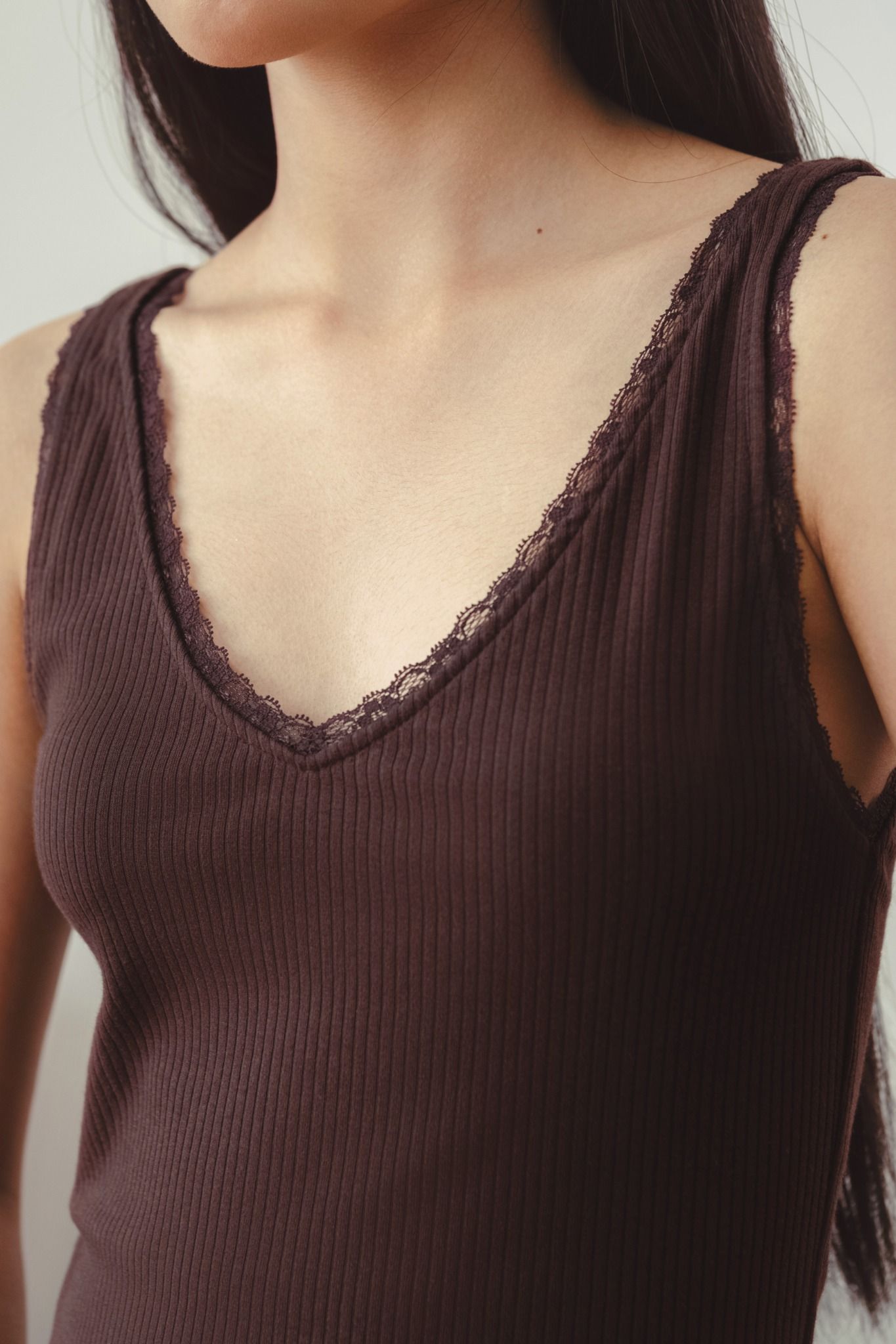  Brown Lace Trim Tank Top 