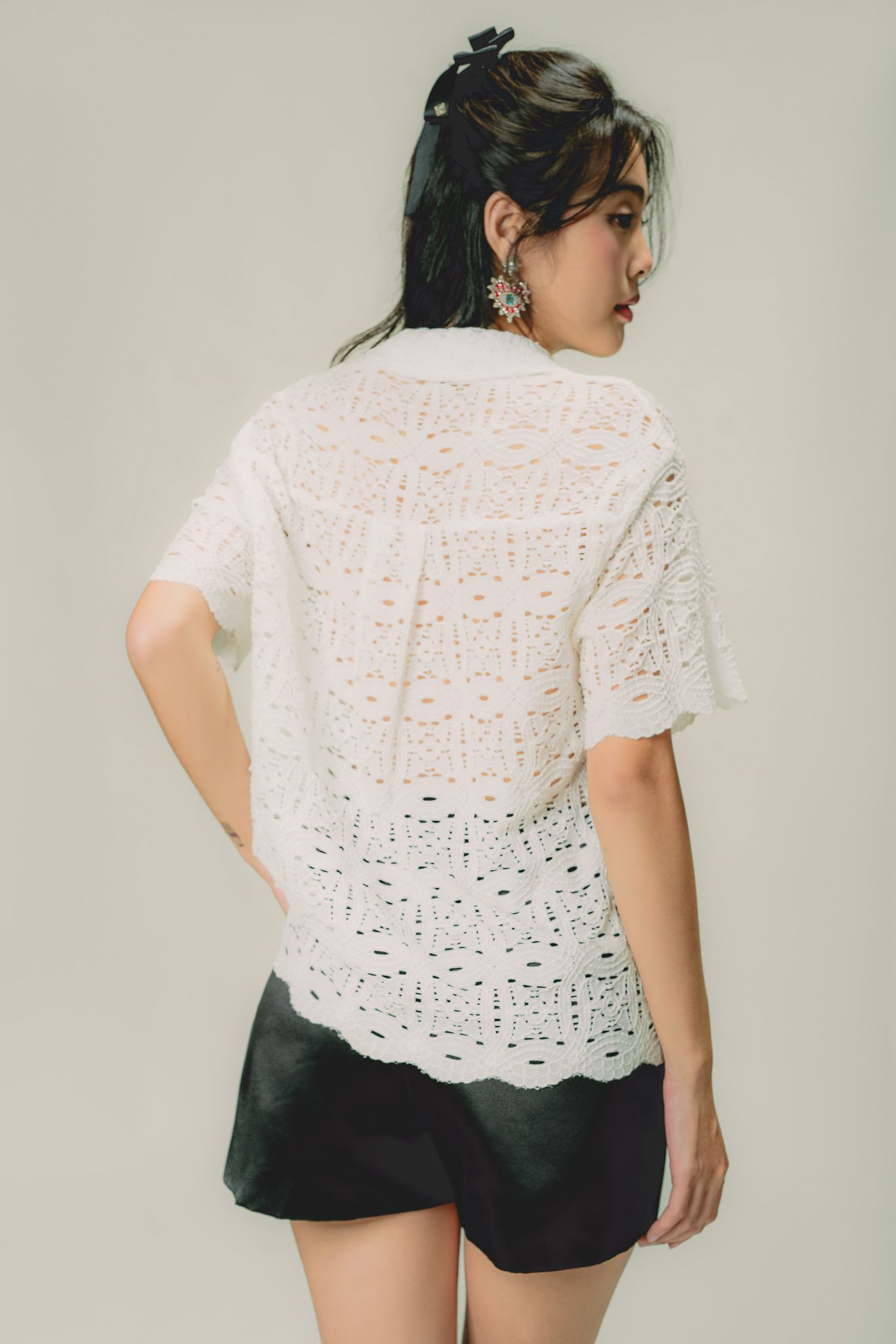  White Short Sleeve Lace Blouse 