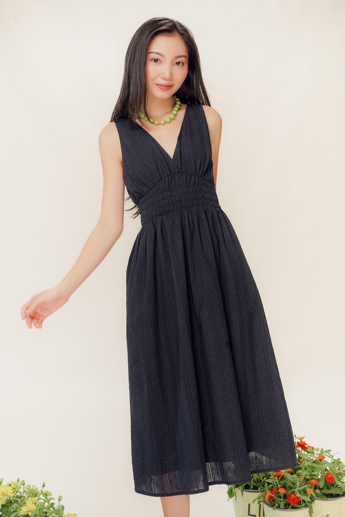  Navy Ruched Textured Midi Dress 